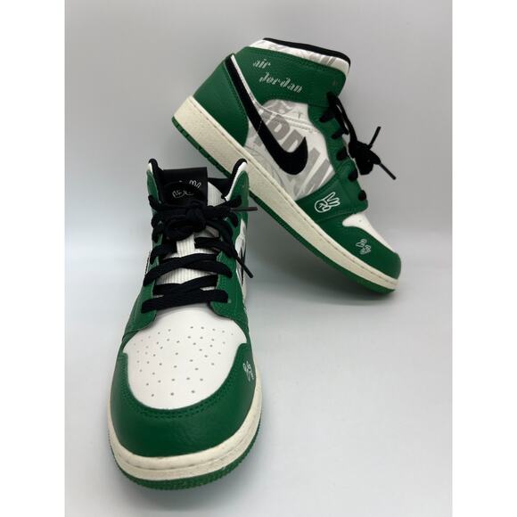 Jordan 1 Mid SE Overbranded GS Pine Green Sneakers HF3200-300 Size 7Y. - Picture 6 of 15